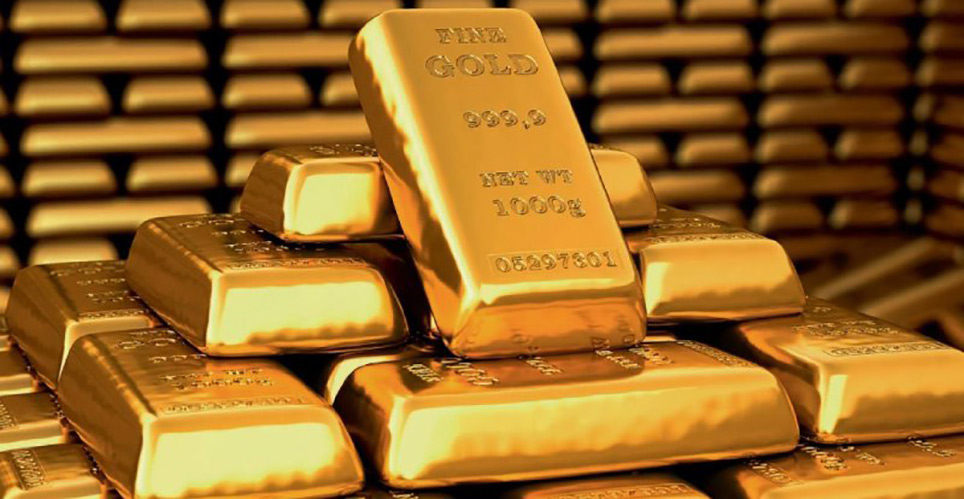 طلا همچنان زیر 1700 دلار